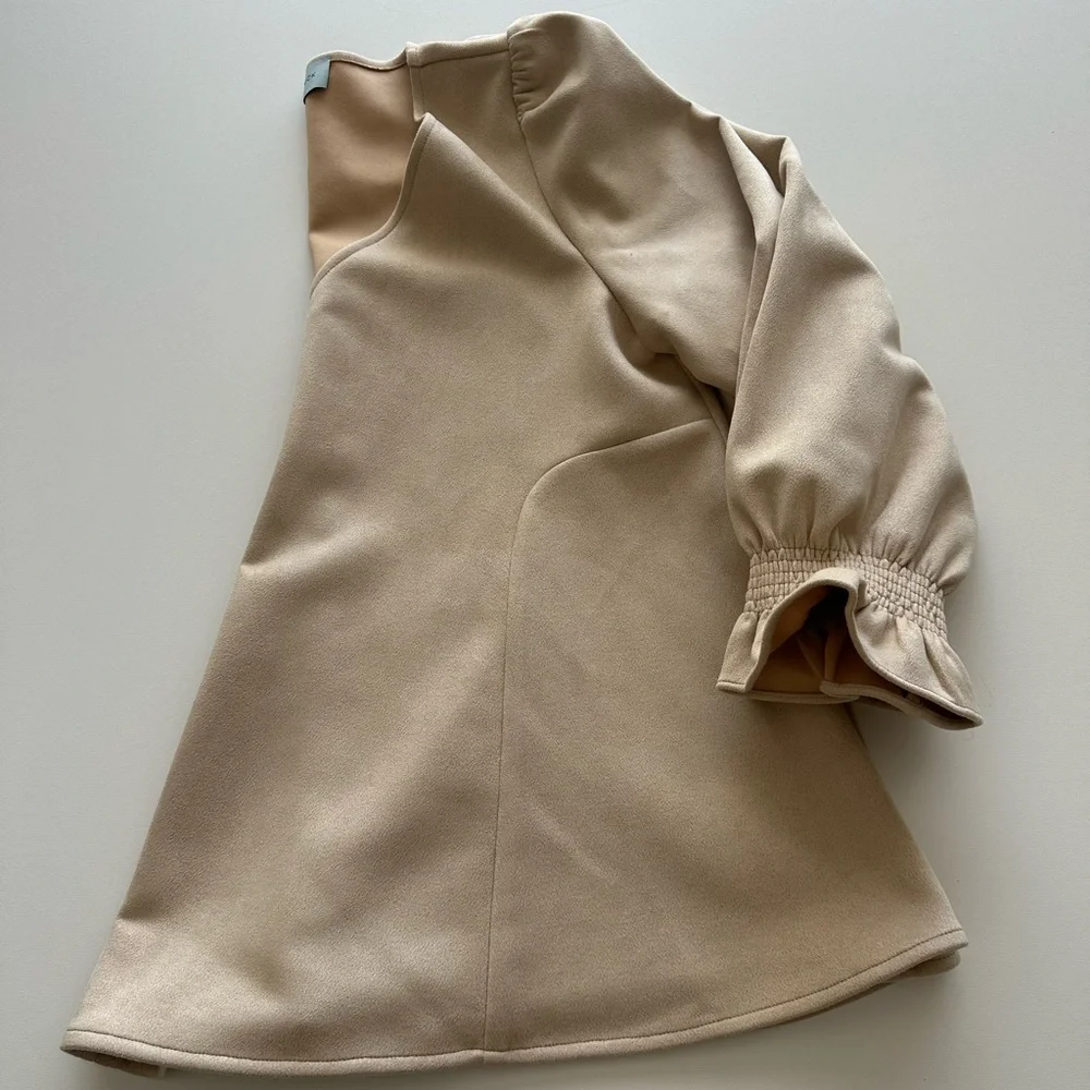 TUCKERNUCK Suede Easton V-Neck Puff Balloon Sleeve Blouse Cream Western Chic Med